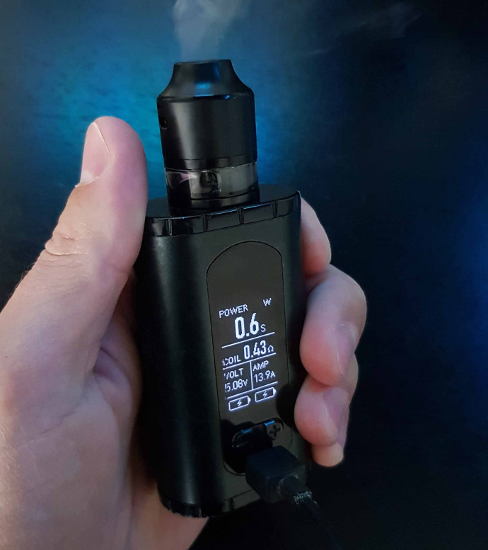 Как заряжать вейпы и электронные сигареты — Блог | Zenmod Vape Shop